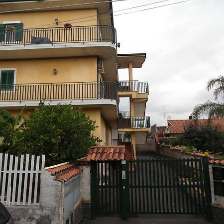 Hotel Oasi Puntese Tremestieri Etneo Exterior foto